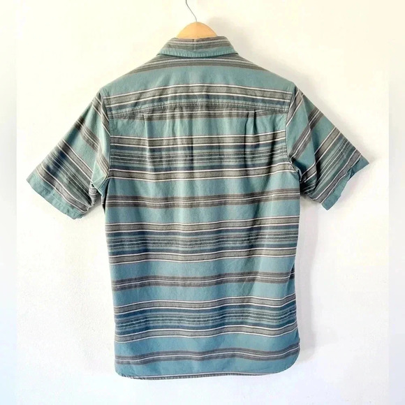 Pendleton Thomas Kay Short Sleeve Green Stripe Button Front Collared Shirt Small - Picture 7 of 10